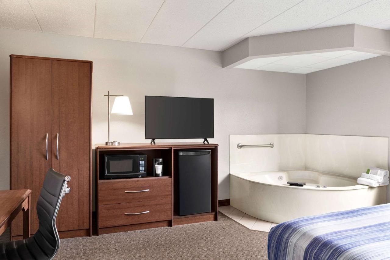 Americinn By Wyndham Sauk Centre Dış mekan fotoğraf